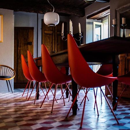 Boutique Hotel Al Palazzo Rosso Neive Exteriör bild