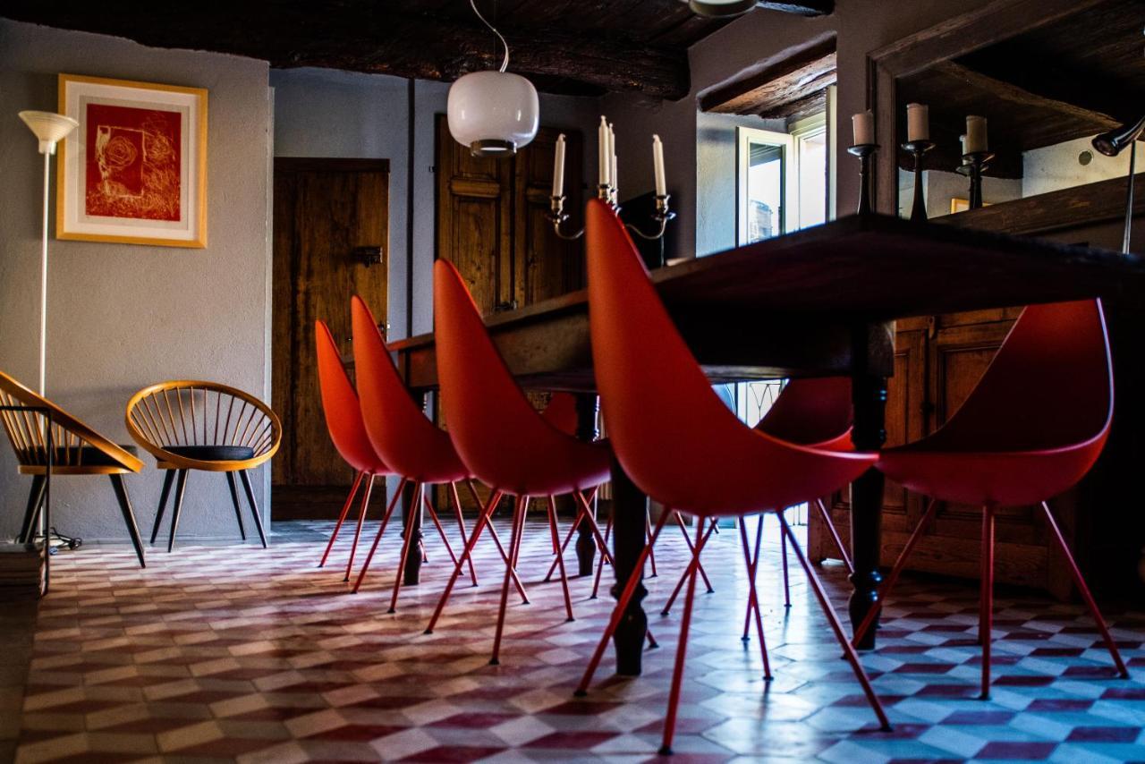Boutique Hotel Al Palazzo Rosso Neive Exteriör bild