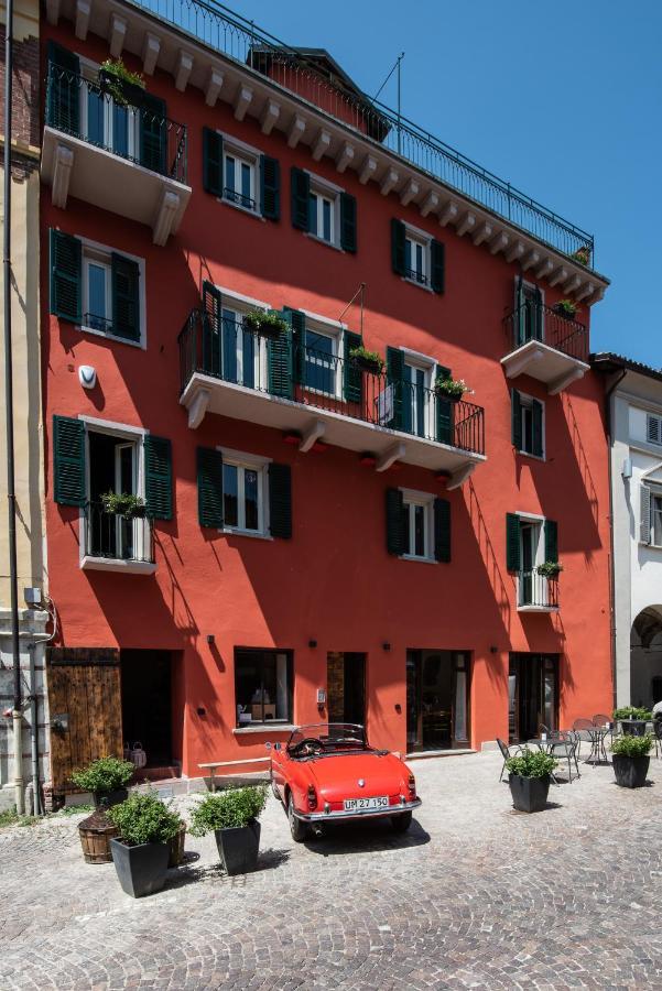 Boutique Hotel Al Palazzo Rosso Neive Exteriör bild